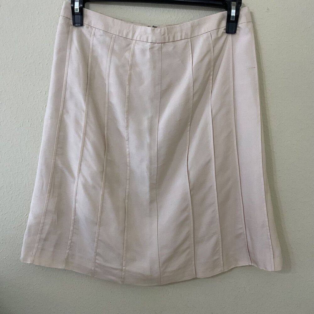 Joe 100% silk pleated skirt size 6 cream lined back zip
